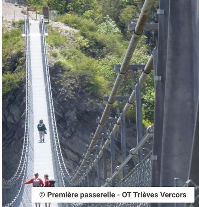 Grenoble Sud Varces Suite Privatisee Au Pied Des Montagnes Ngoại thất bức ảnh